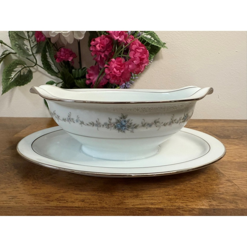 Noritake Glencoe‎ Gravy Boat Underplate Vintage Japan China Floral Blue Silver